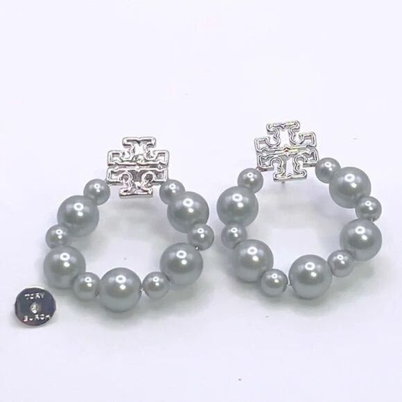 NWOT Tory Burch Silver Britten Dangle Pearl Loop Earring’s - Picture 2 of 6